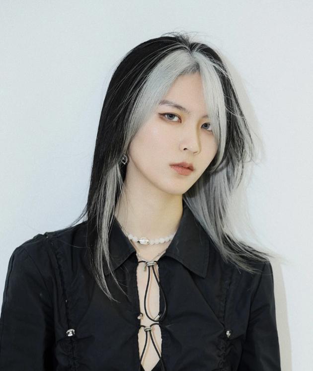 刘海染后想染回统一的发色怎么染,最近流行的刘海染法