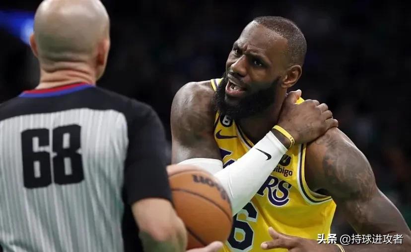 裁判误判库里詹姆斯,裁判误判詹姆斯nba联盟会怎么处理