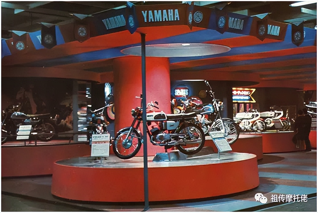 雅马哈yz250两冲程2018,雅马哈tzr250二冲程经典跑车