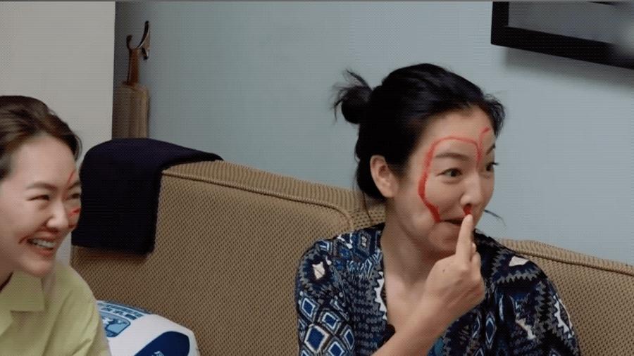 大S离婚找她哭诉、周迅与她相见恨晚…沉寂十年，她终于翻红了