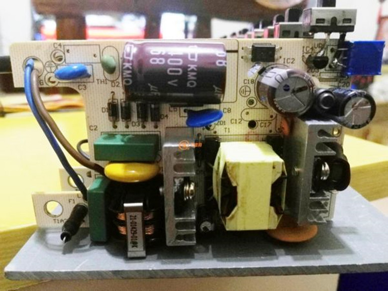 电瓶修复充电器原理,铅酸电瓶充电器电路原理视频