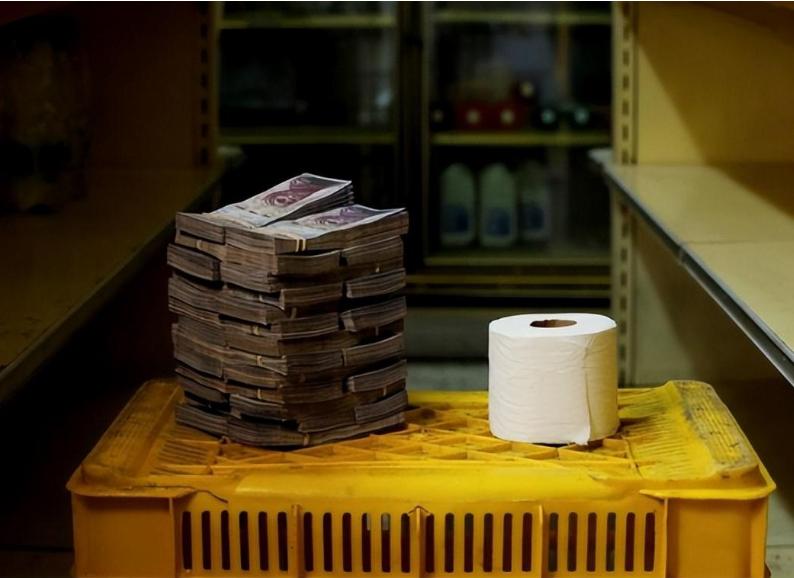 买得起的都在涨买不起的都在跌,通缩一定会降价吗