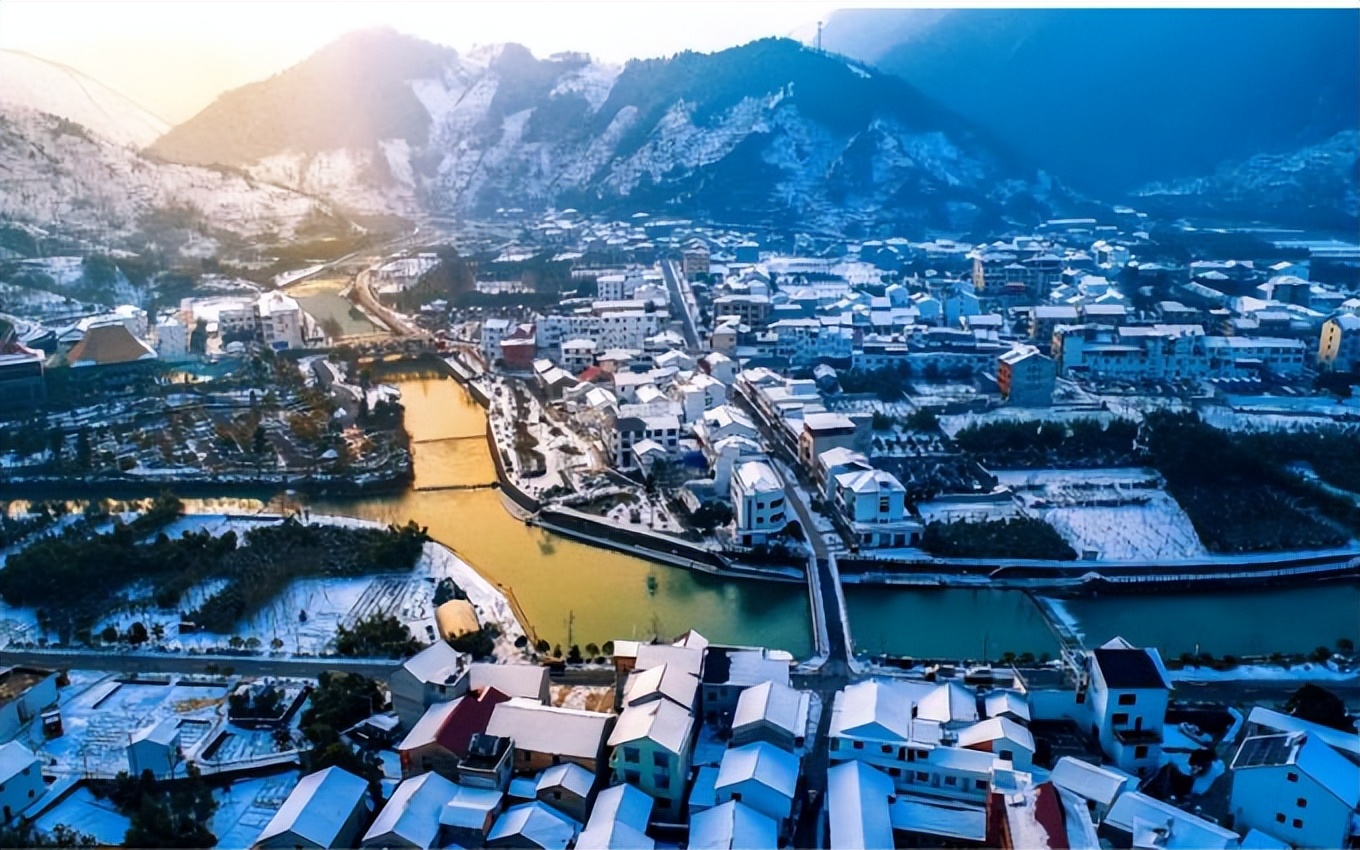 杭州临安湍口温泉星泉谷度假村,临安湍口众安氡温泉度假酒店套餐
