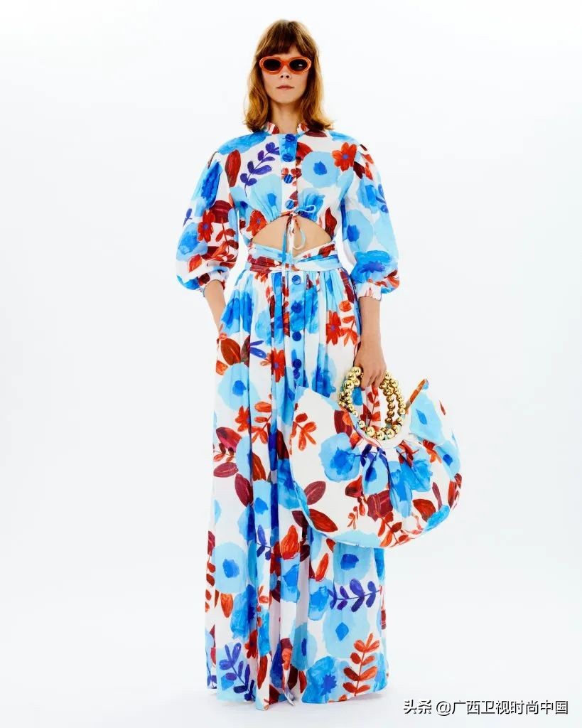 很热怎么穿,夏季天热怎么穿才够时尚