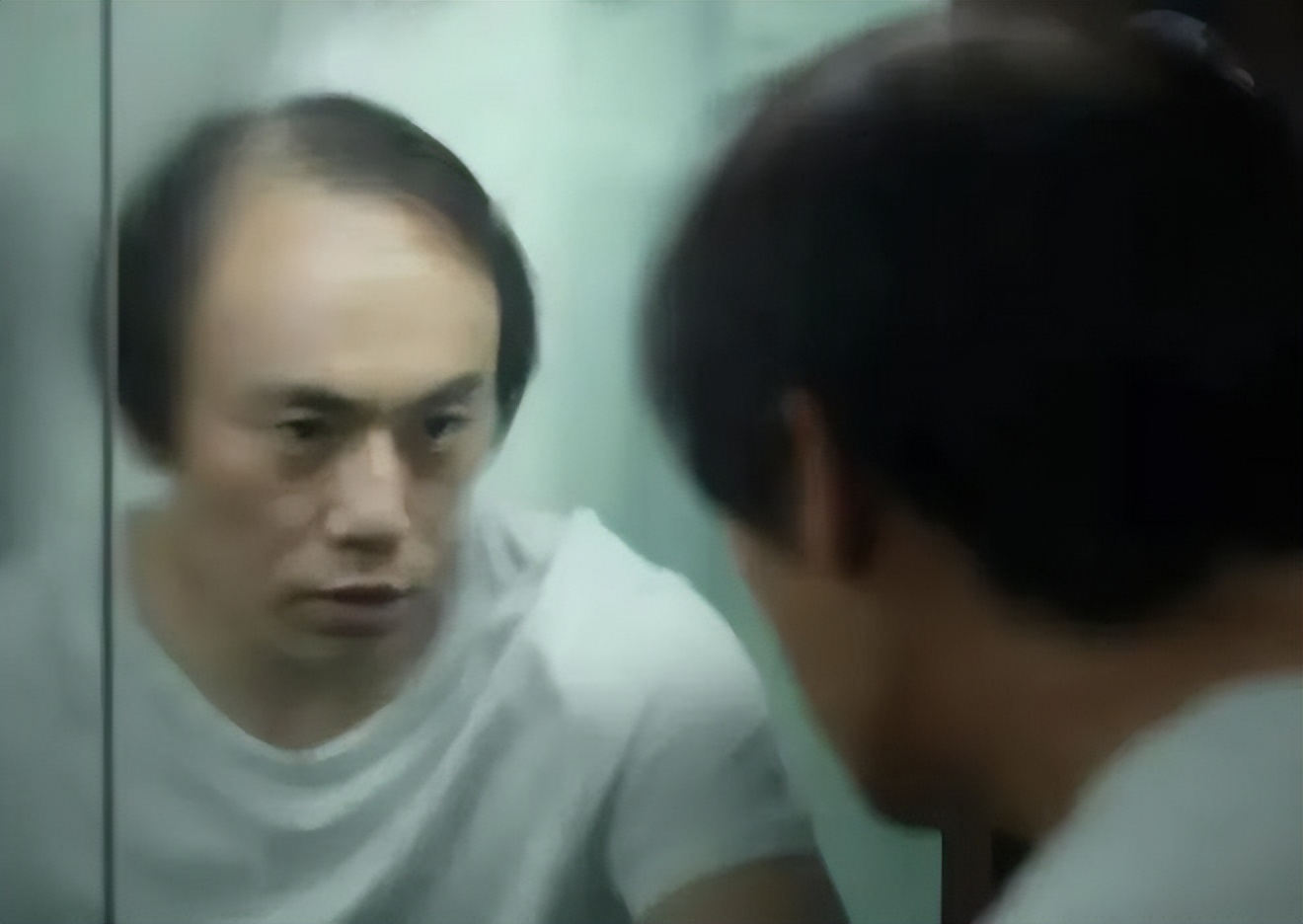 小学课后服务群现不雅照，警方出手！建群是便利或麻烦？来聊聊