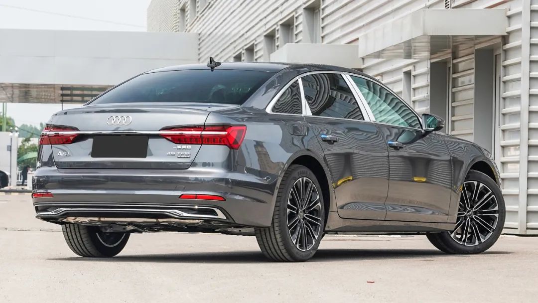 奥迪a6l怎样装全包围坐垫,奥迪a6l2023款后排坐垫