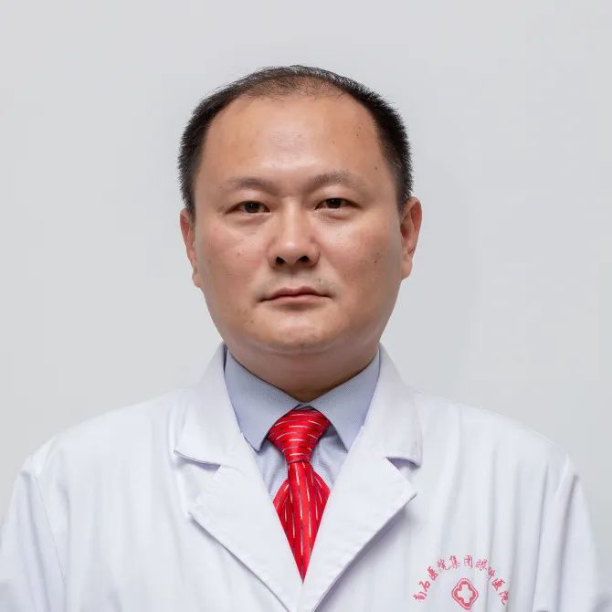 南阳市南石医院视网膜脱落手术,南石医院眼科视网膜脱落