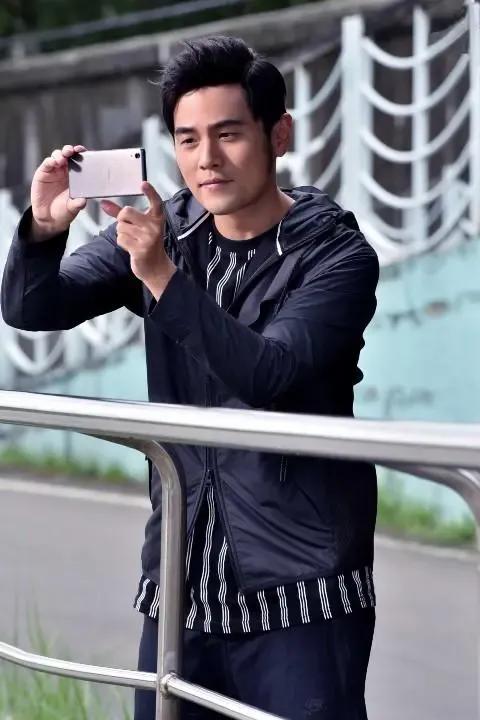 截止2020周杰伦代言了哪些品牌,周杰伦什么时候代言的可比克薯片