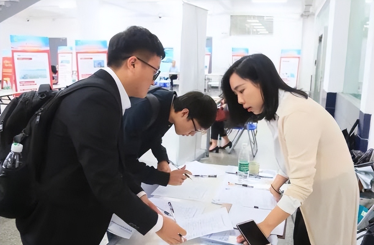 计算机行业比较有发展前景的专业,未来十年计算机专业就业前景