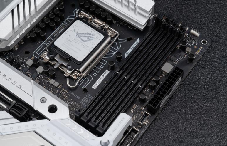 rogstrixz790-agamingwifissd,rogstrixz790-agamingwifi支持神光同步吗