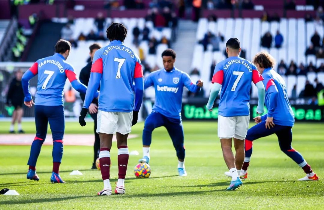 盘点国内足坛2022年十大新闻,回顾2020世界足坛