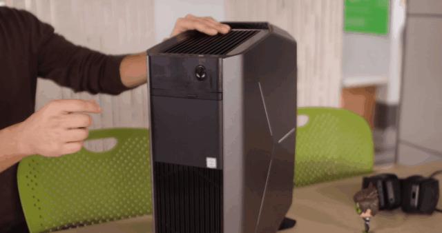 电脑开机没任何反应怎么防静电,电脑插上电有静电是怎么回事