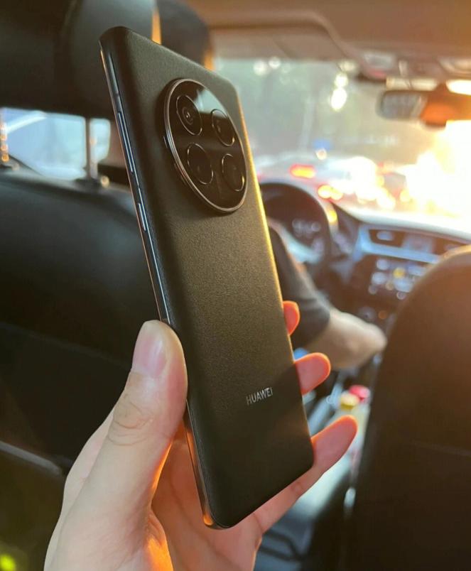 用了3年的p30,用了四年的华为p30值得换屏吗