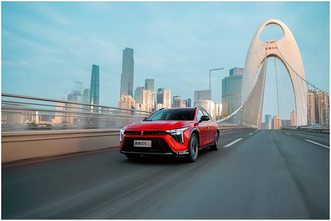 合资轿车10-15万买什么车性价比高,10-15万左右新能源suv车0首付