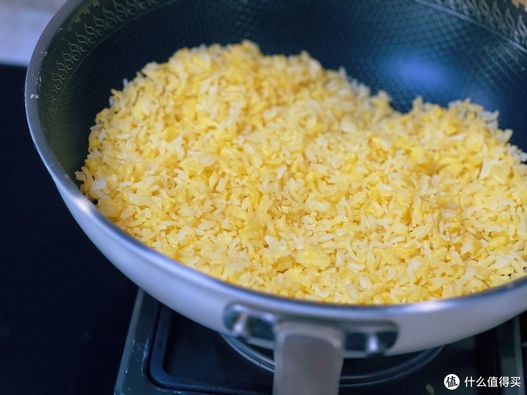 日本东芝电饭煲RC-18LTC评测,东芝rc-10hpc电饭煲评测