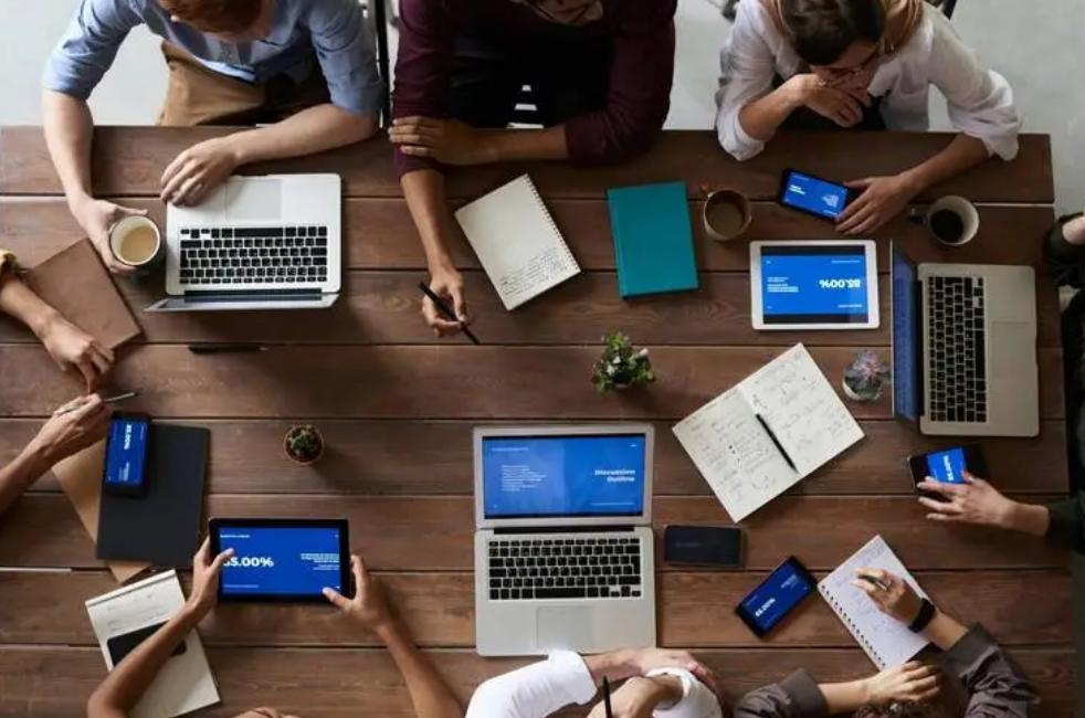 “月薪12000起，大专学历即可”，新型就业*局骗**，欠款比工资先到