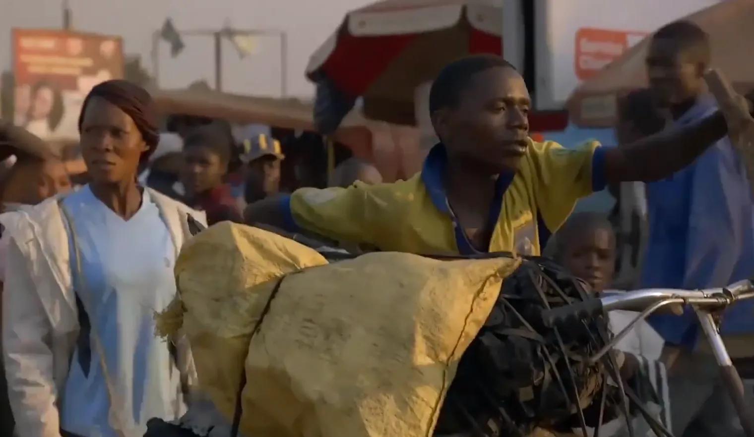 一直以为黑人穷是因为懒，真正了解后才发现，原来是自己太幸运