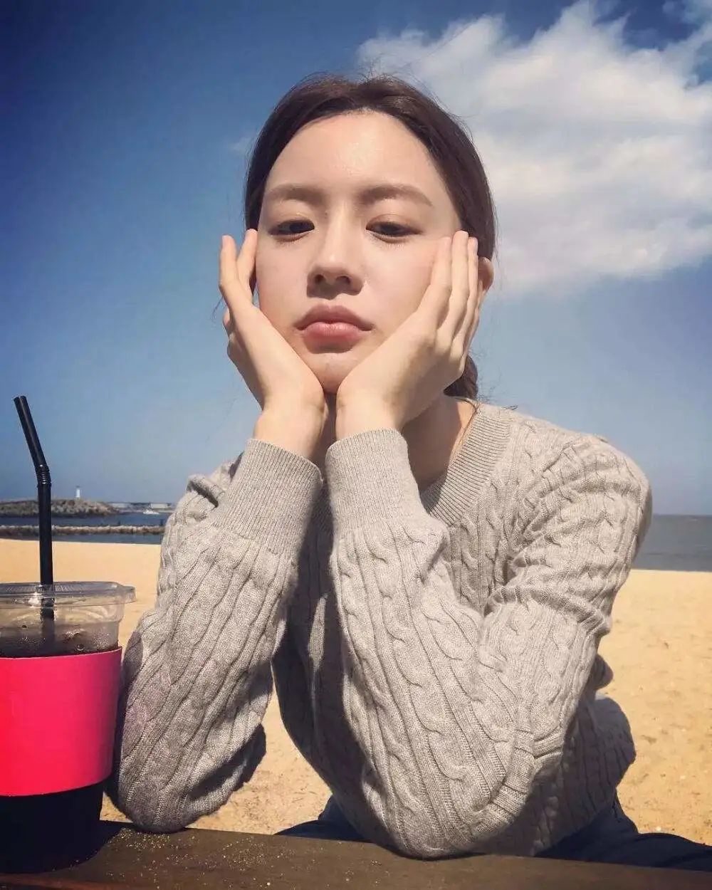 韩国女星全智贤巅峰颜值,小全智贤韩国高级脸