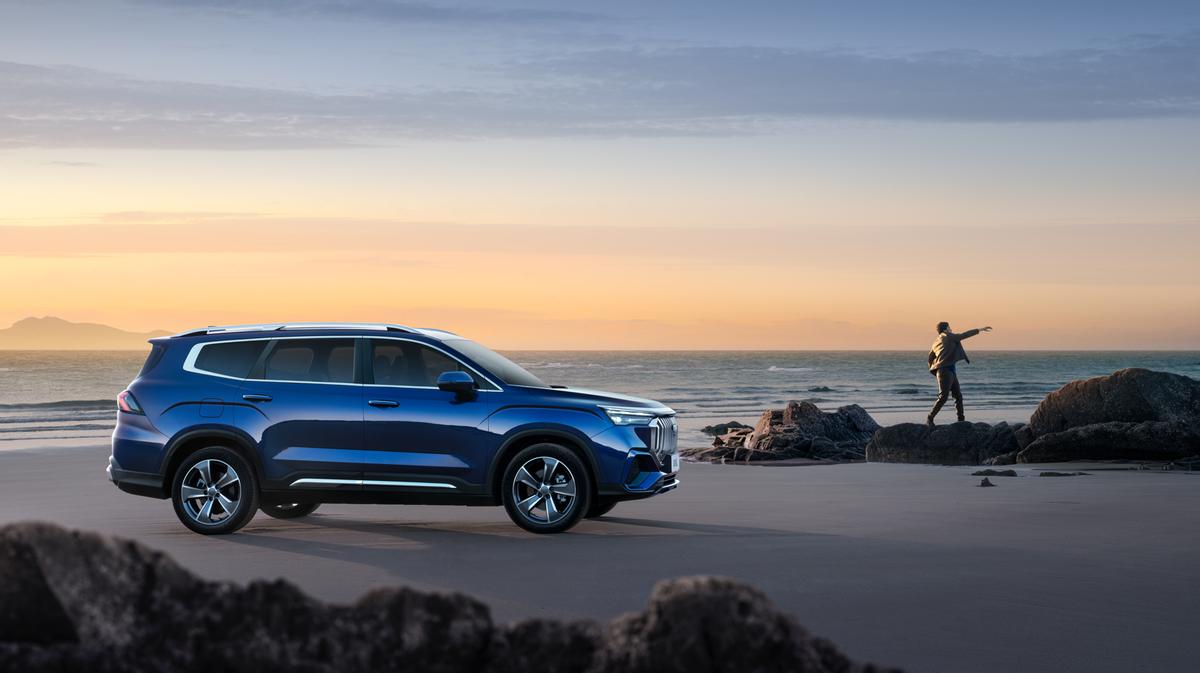 最新款吉利豪越7座suv,吉利2022豪越7座suv报价及配置