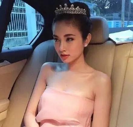 泰国人妖靠什么维持性别,泰国人妖和女性如何区分