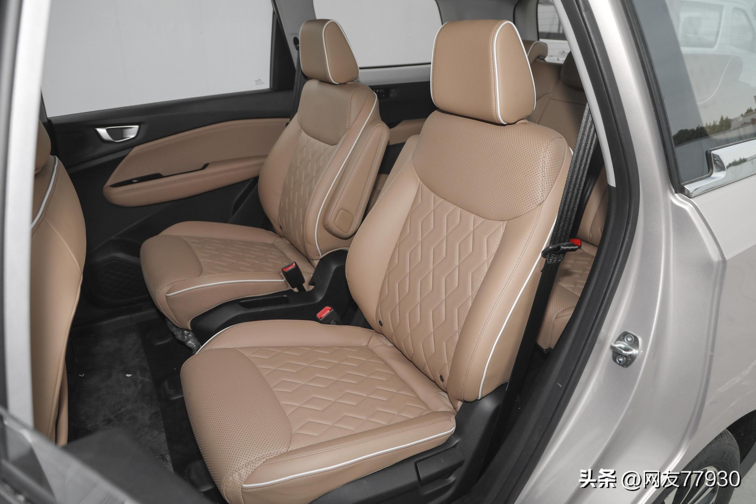 五菱嘉辰怎么样？来看看五菱宏光的老车主们是怎么说的