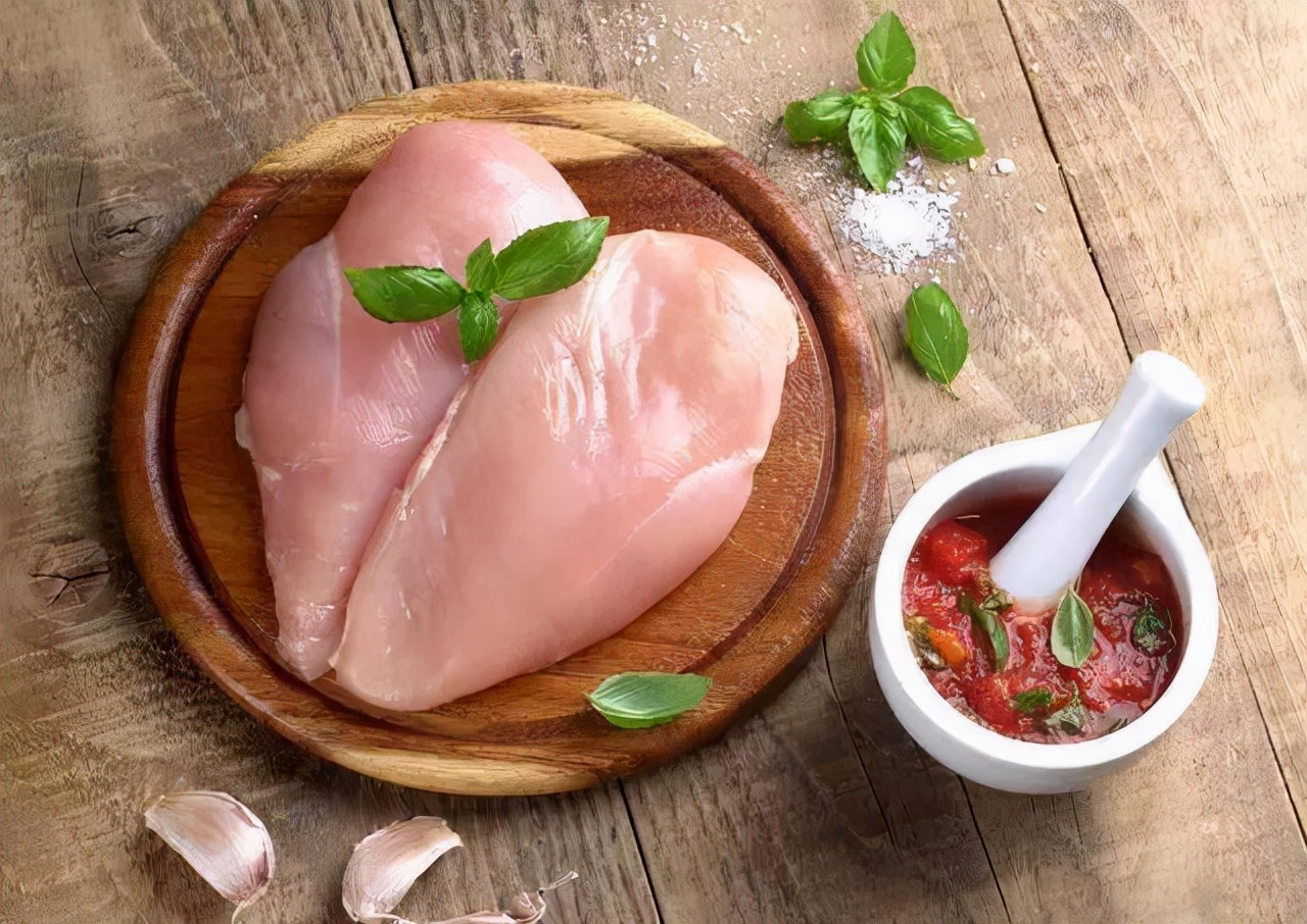 红肉和白肉哪个营养高有什么区别,红肉与白肉有什么区别