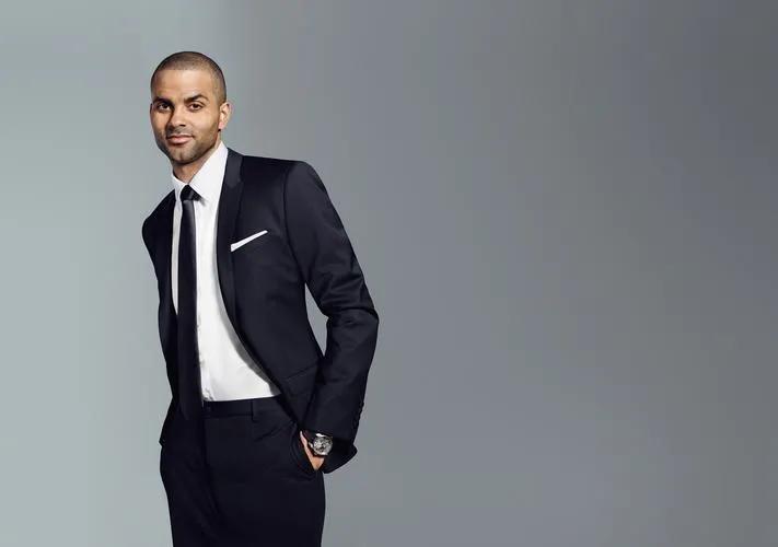 12-13赛季最佳控卫托尼帕克,禁区之王托尼帕克