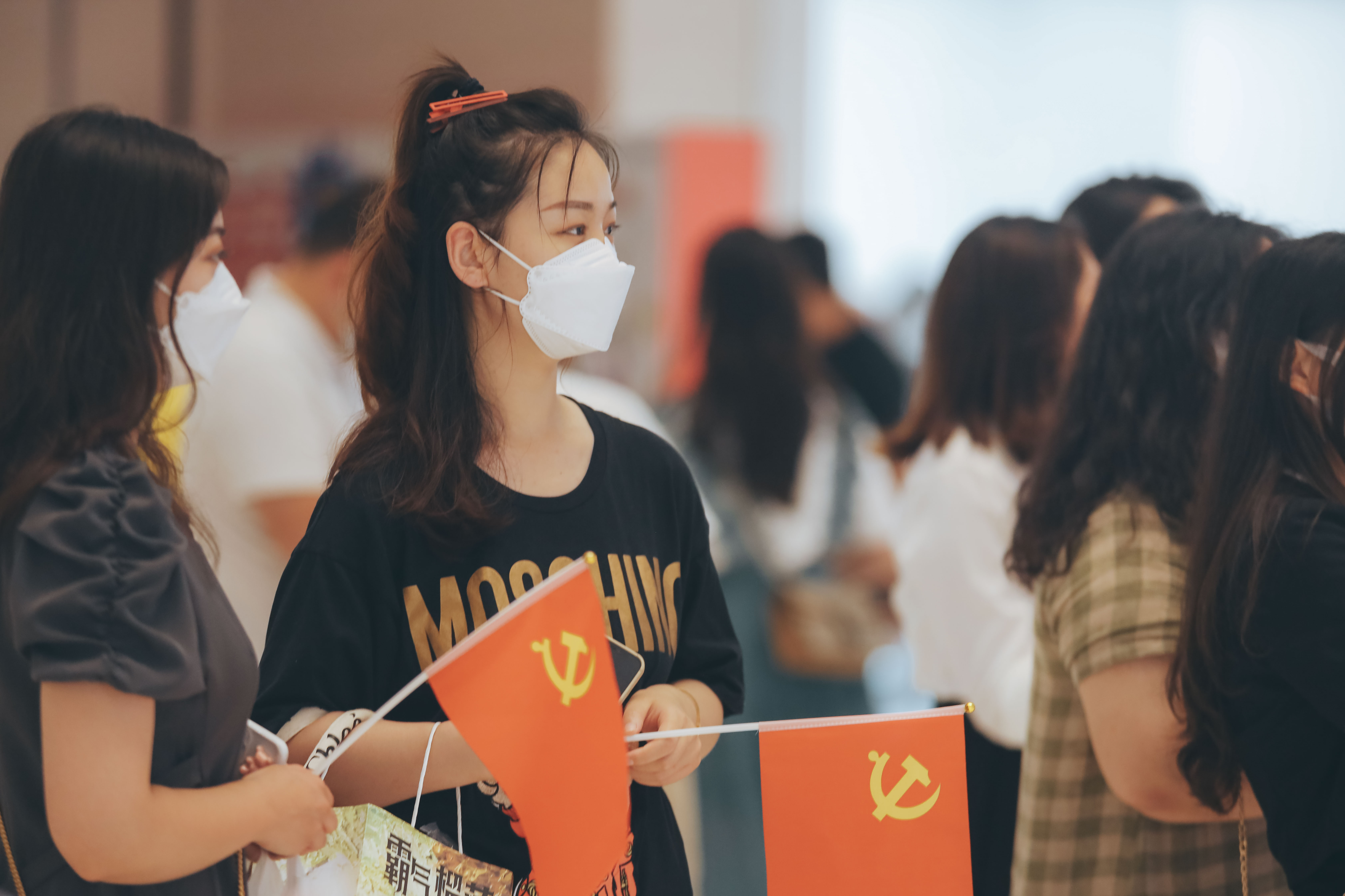 青春心向党快闪征集,青岛七一快闪活动策划