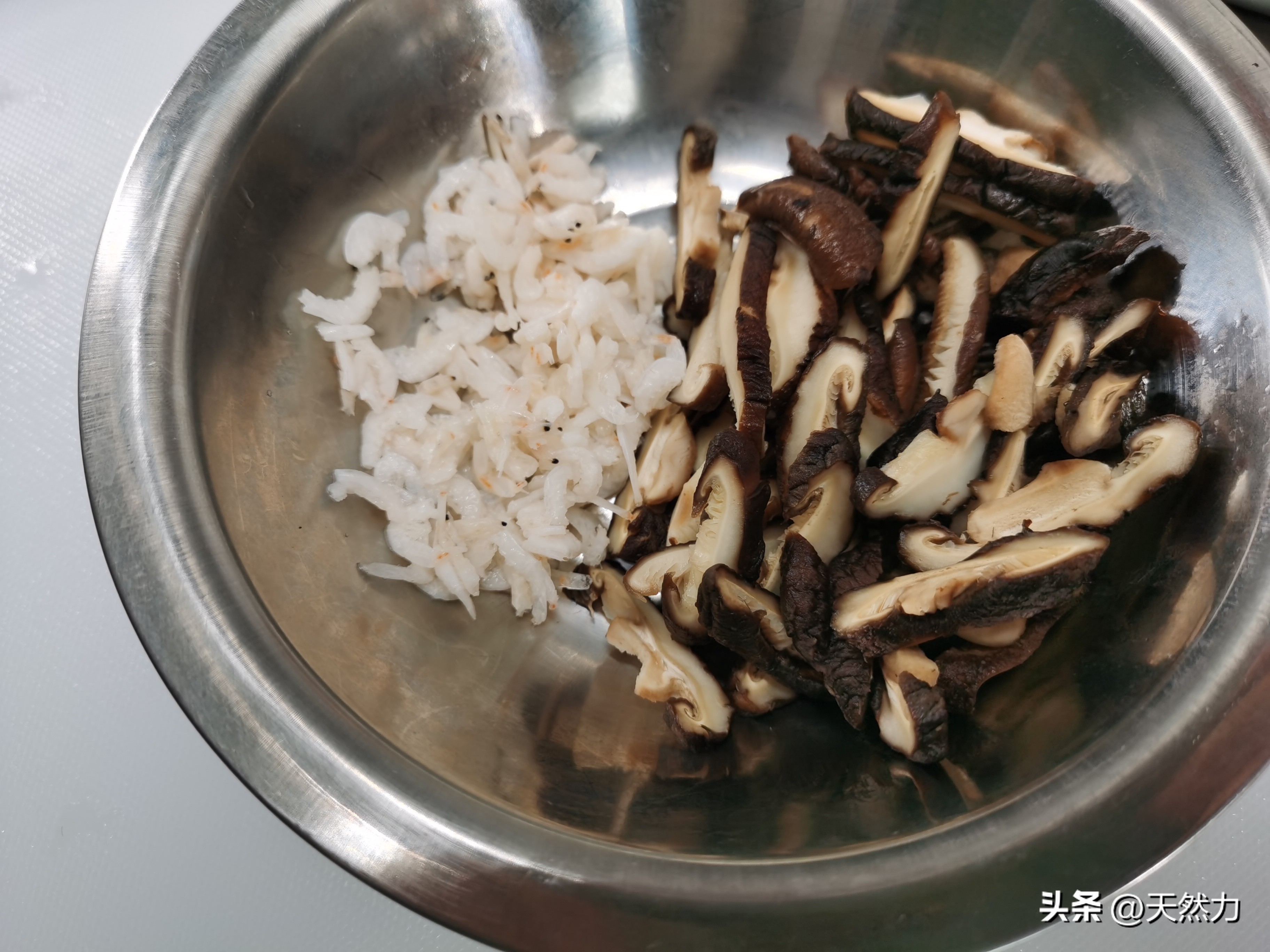 白萝卜爽口小菜的做法,白萝卜清脆爽口好吃又下饭的做法