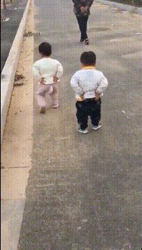 出差住宾馆给老婆发照片,老婆出差酒店给我发照片