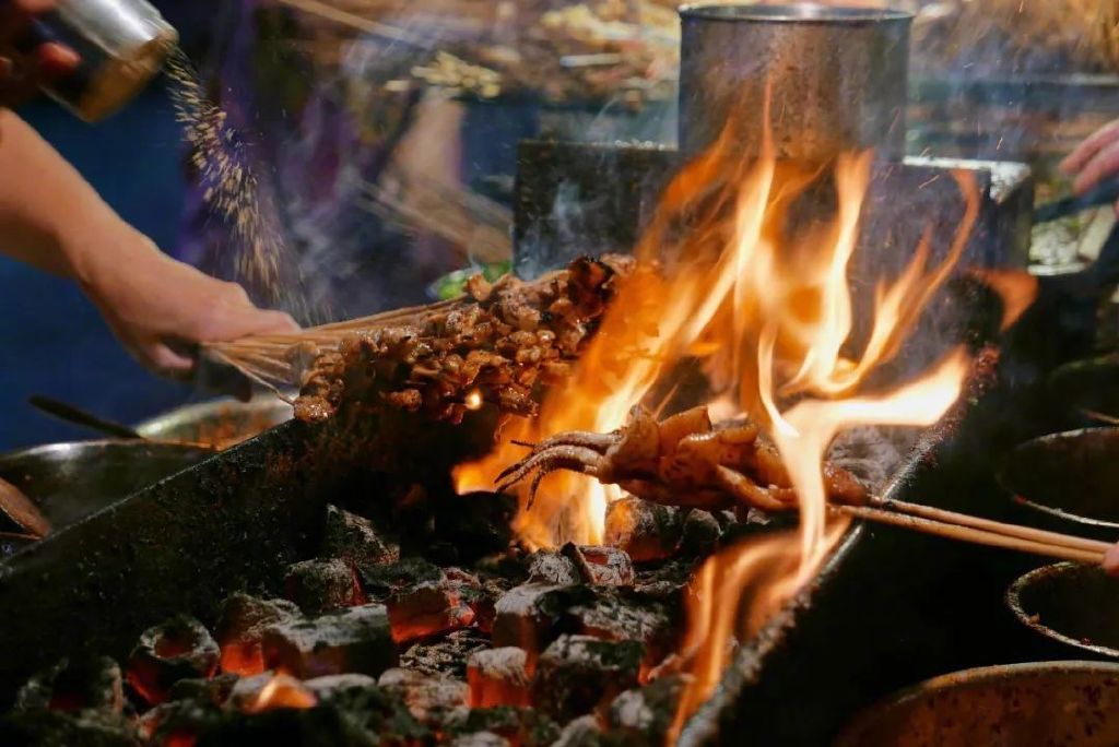 国内最值得逛的五大夜市,中国十大必逛夜市推荐