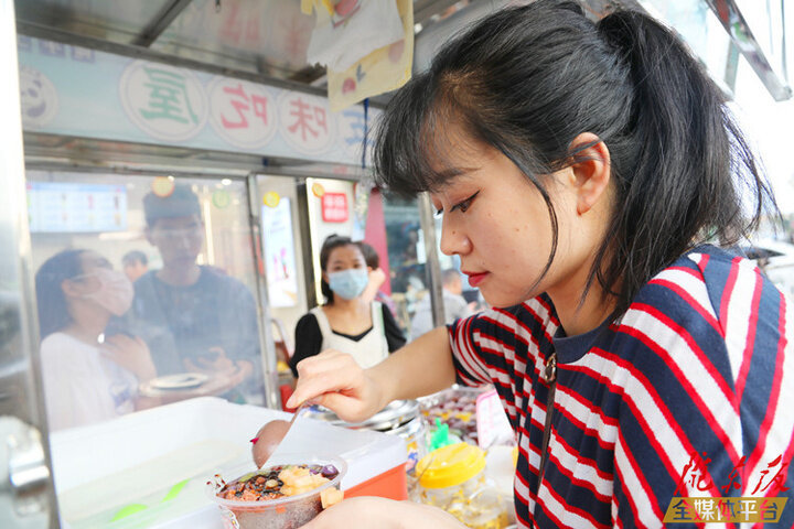 听障小夫妻郭雄刚王红娟——突破无声世界拥抱多彩生活