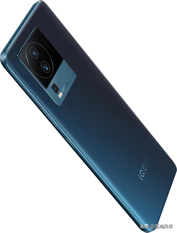 vivoiqooz5x值得入手吗,vivoiqooz5和z3哪个好