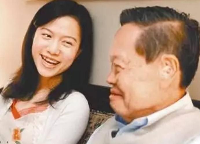 杨振宁百岁之际翁帆披露相处细节,翁帆为何要嫁差54岁的杨振宁