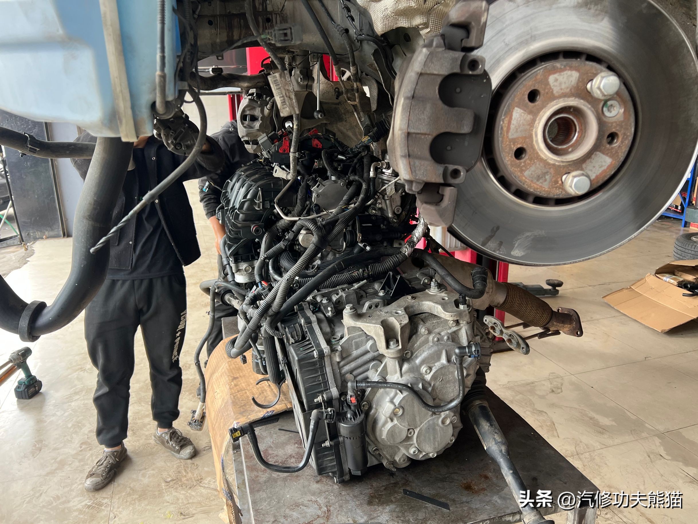 沃尔沃xc60十年老车,最新款沃尔沃xc60烧机油是通病吗