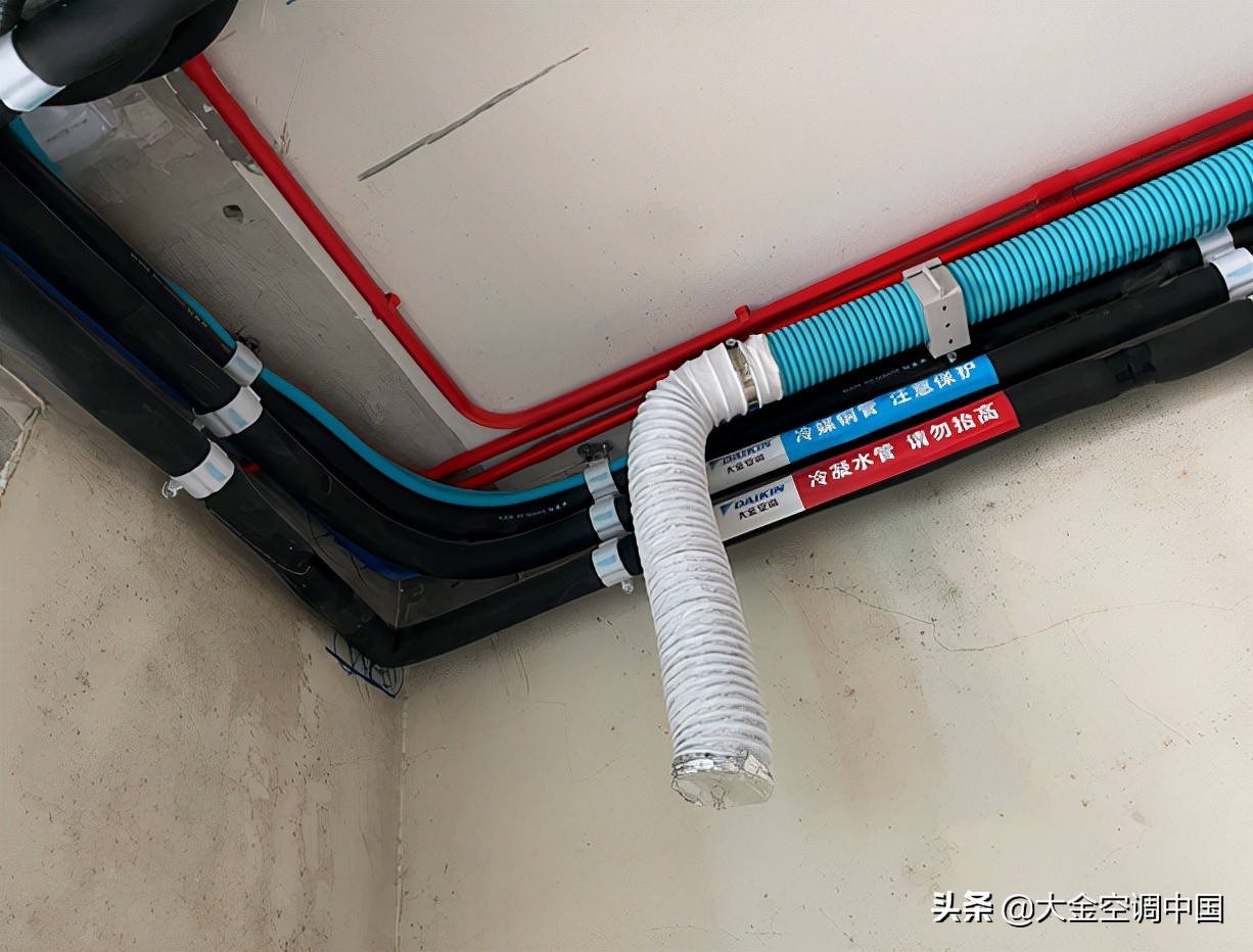 中央空调冷媒配管的三个原则是,中央空调管路超过几米要追加冷媒