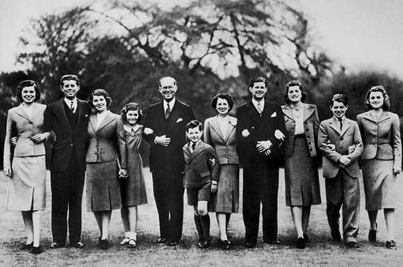 私酒贩子乔·肯尼迪：波士顿拉丁学校是通向哈佛的渠道