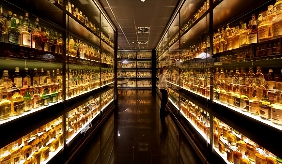 苏格兰斯佩塞单一麦芽威士忌,五世醇黑苏格兰威士忌怎么喝