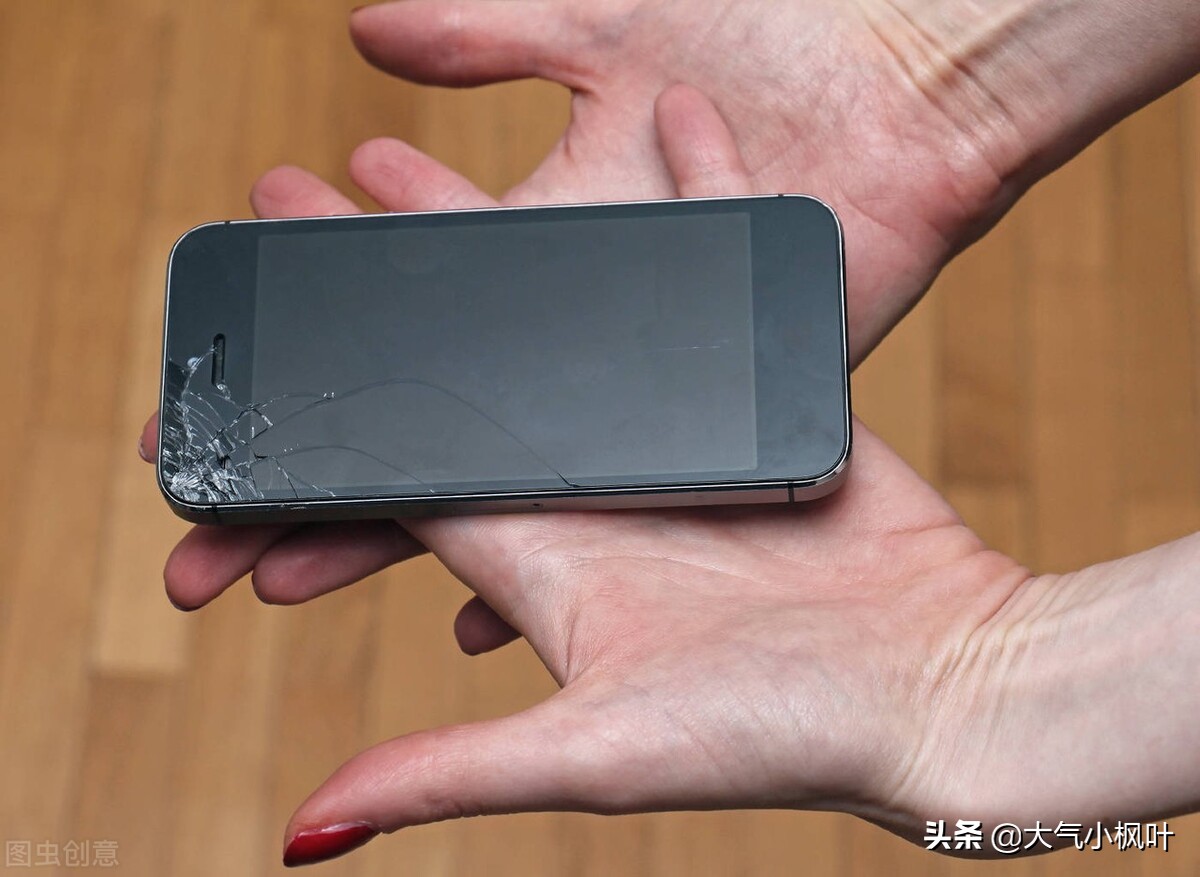 手机充不进去电怎么办只有1%,手机充不进去电怎么办越充越少