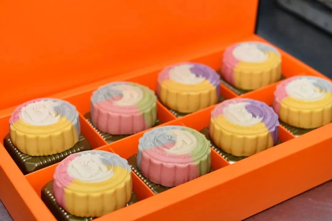 上海高校月饼新鲜出炉,上海哪个大学月饼最好吃