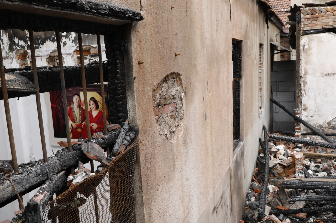 轮回系列之31：开发中的汉*交口**易街片