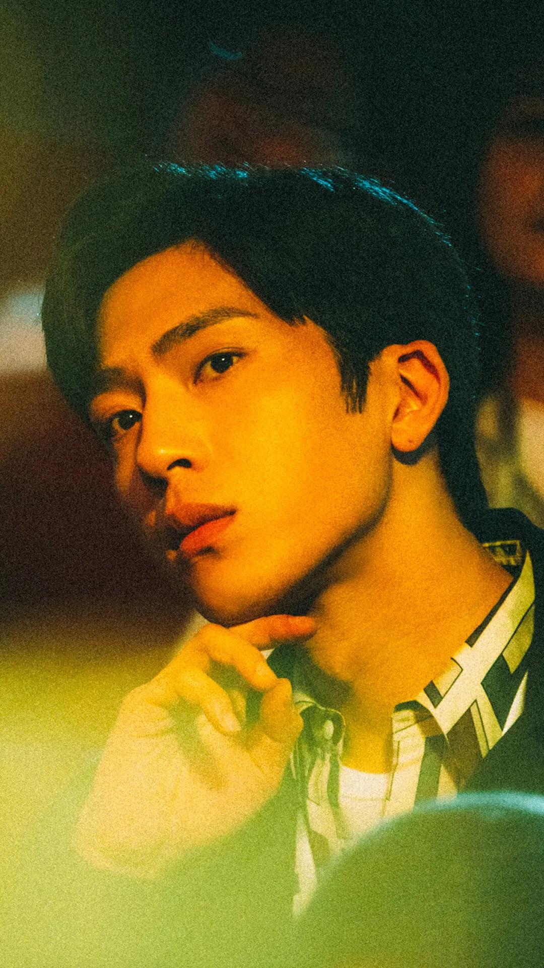 心理咨询师锁屏壁纸,女心理师