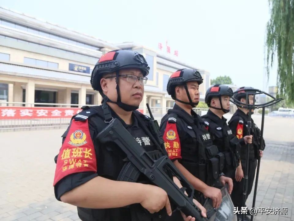 致敬八一戎装虽改初心不变,致敬八一致敬军人