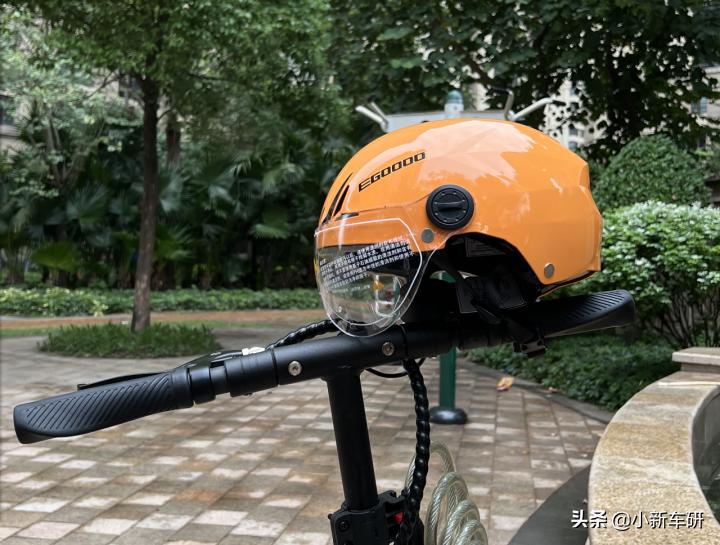 有没有又轻又安全的头盔,什么电动车头盔好用又舒服