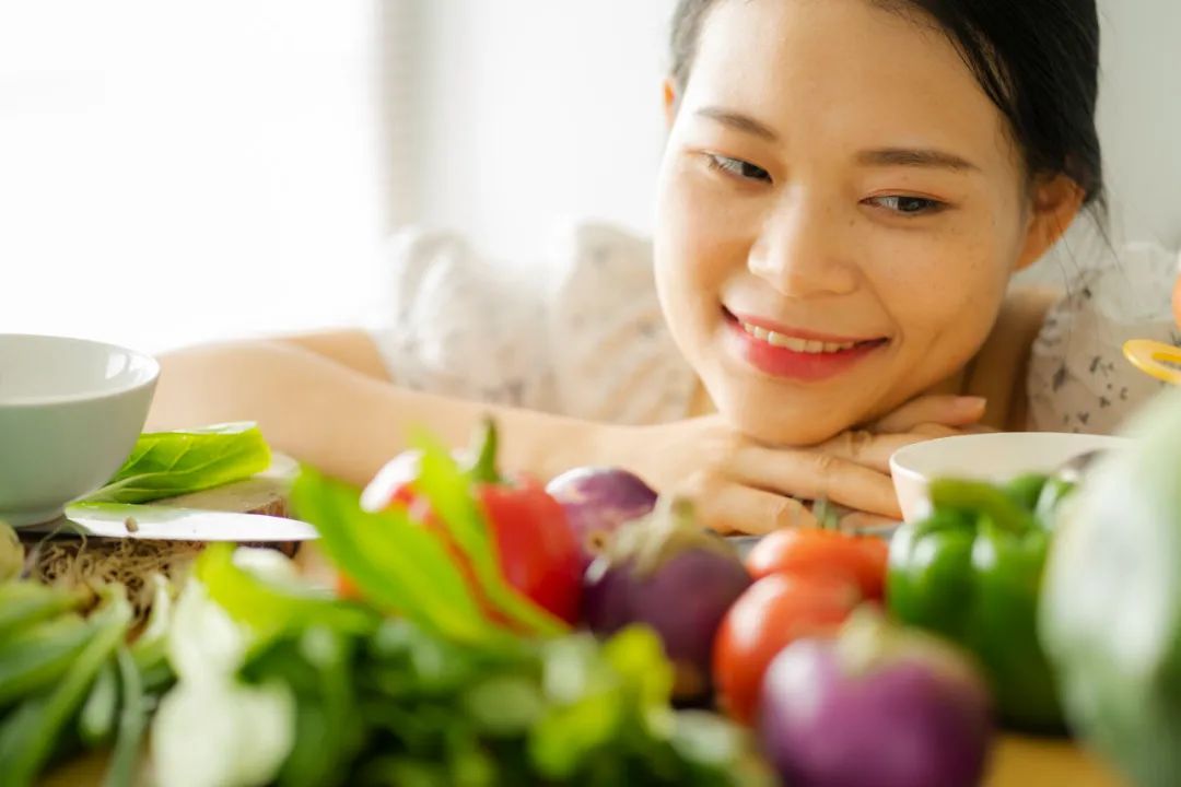 乳腺结节不用慌，平时常按这3个穴位，不伤身还散结快