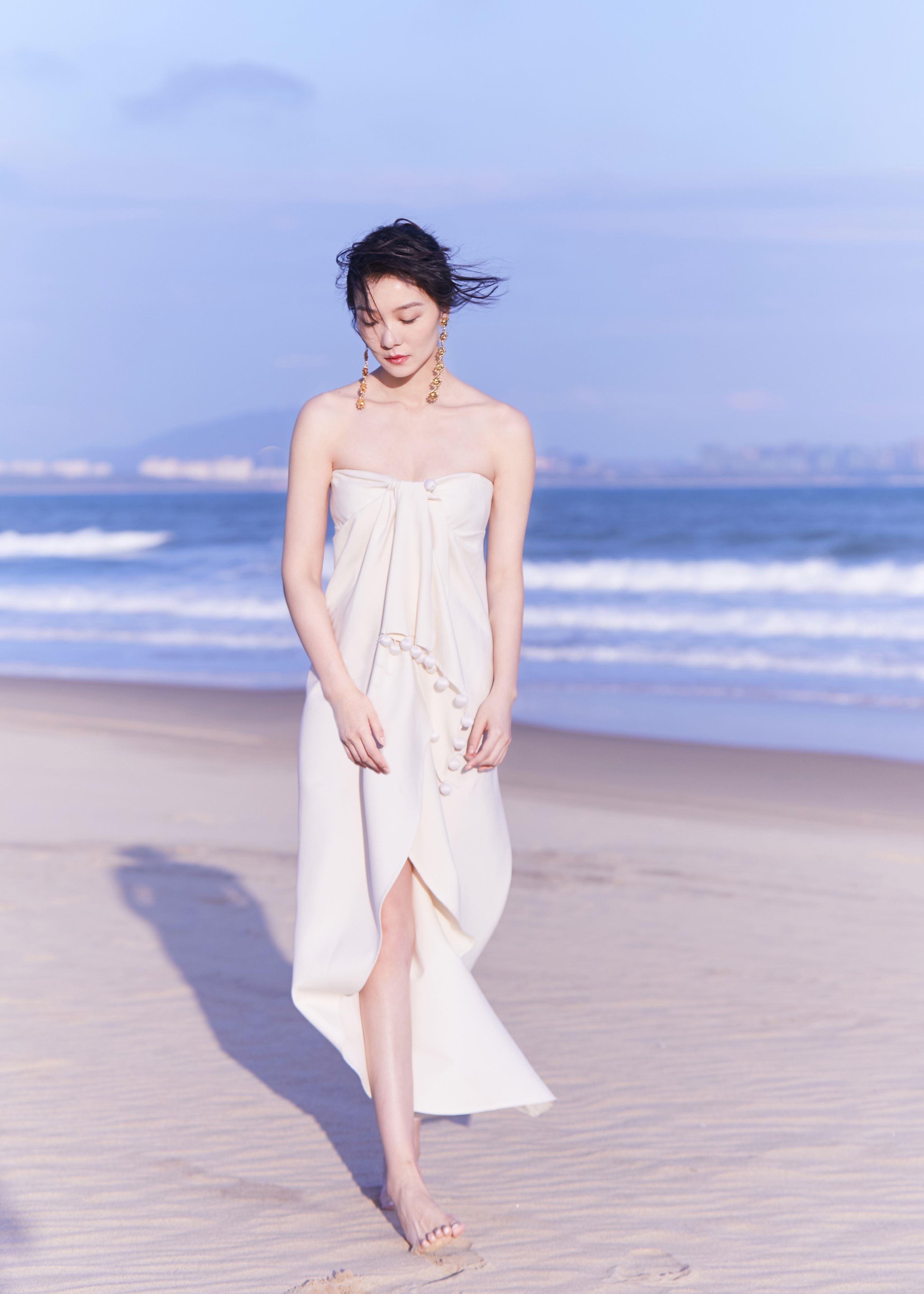 齐溪，性感魅力写真（图集）