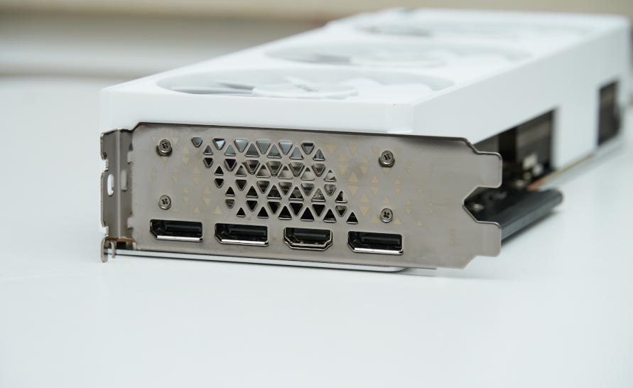 蓝戟arca770显卡,intel蓝戟arc750