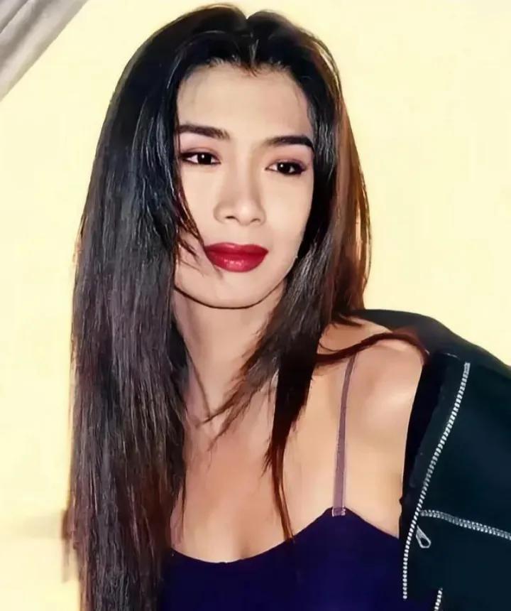 徐锦江合作过的十位女明星,徐锦江与哪些女演员拍过戏