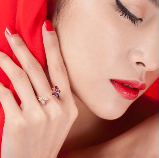 彩色蓝宝石设计镶嵌戒指,彩色尖晶银戒指