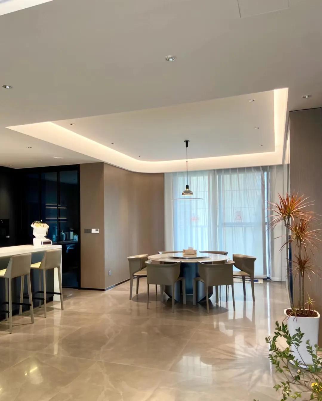 广东女主拒绝“过度装修”，全屋装修的非常漂亮，堪称装修教科书